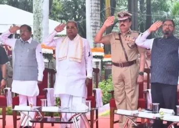 ಹುತಾತ್ಮರಾದ ವೀರರನ್ನು ಗೌರವಿಸಲು ಬೆಂಗಳೂರಿನಲ್ಲಿ ರಾಷ್ಟ್ರೀಯ ಪೊಲೀಸ್ ಸಂಸ್ಮರಣಾ ದಿನವನ್ನು ಆಚರಿಸಲಾಯಿತು